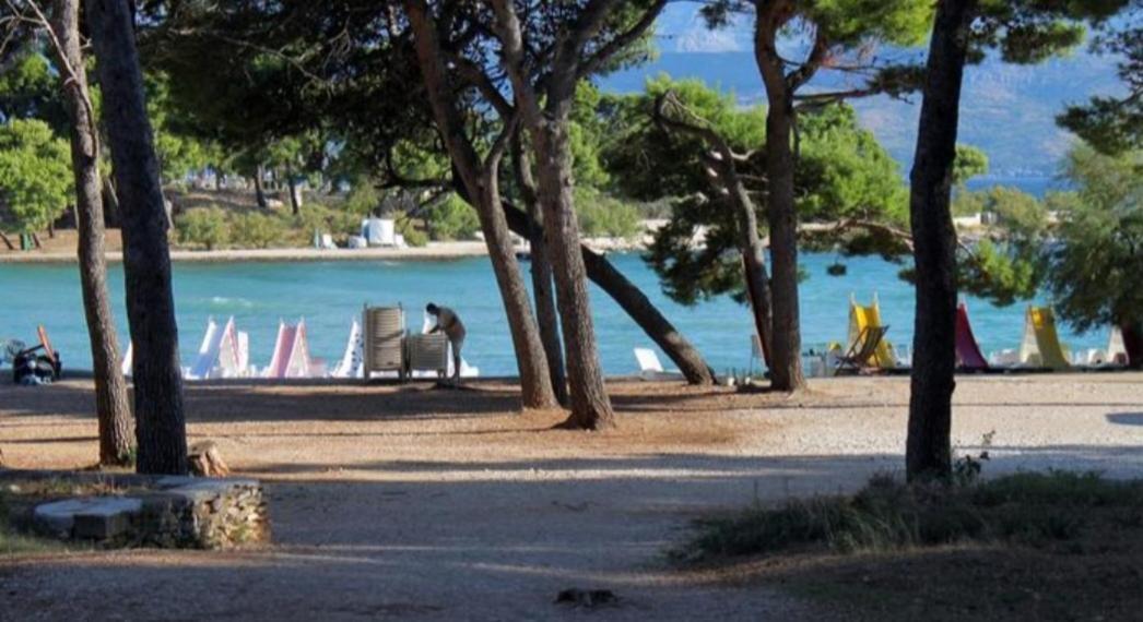 Sweet Apartment Marijana Supetar Εξωτερικό φωτογραφία