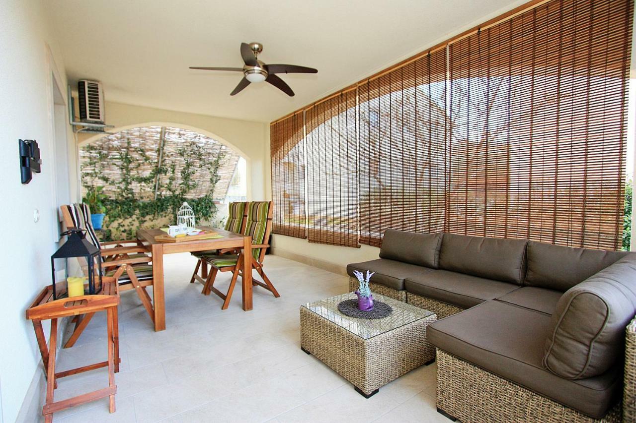 Sweet Apartment Marijana Supetar Εξωτερικό φωτογραφία
